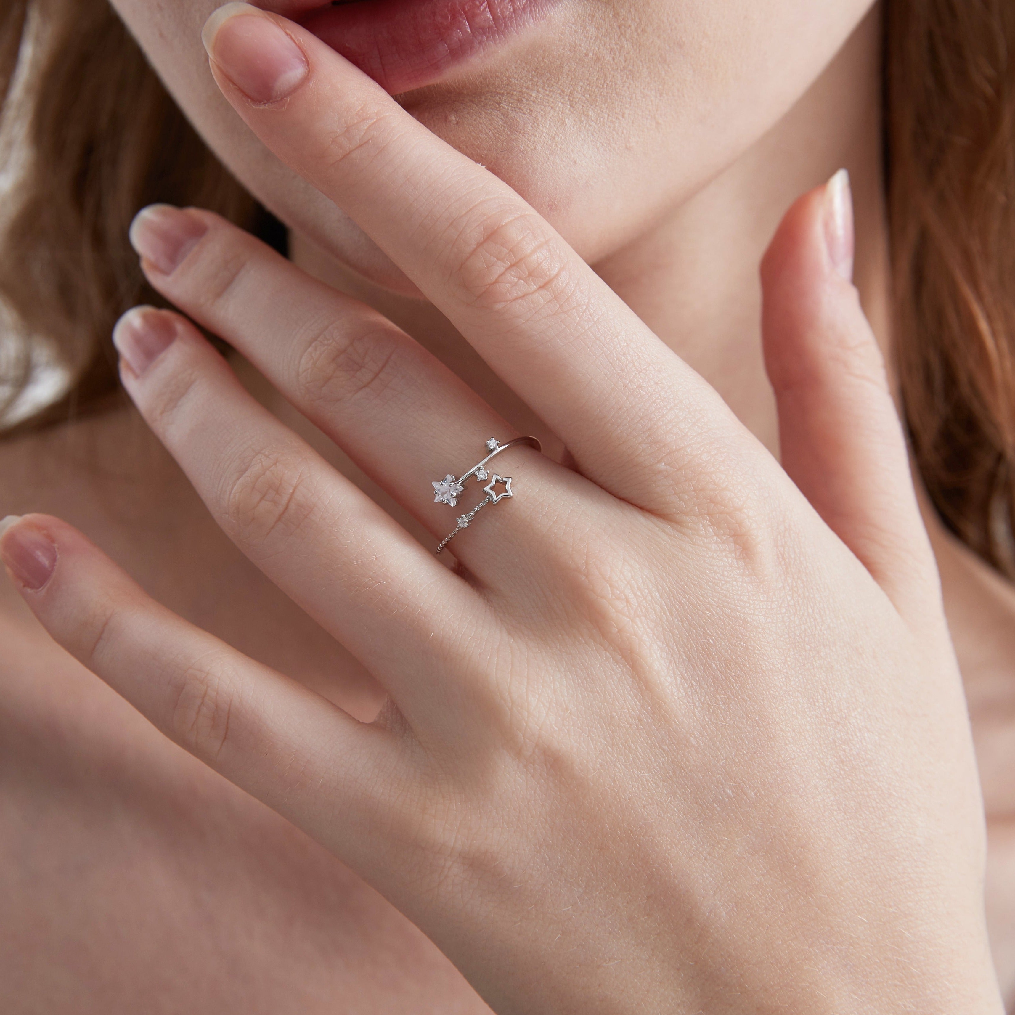 Duo Stars Adjustable Ring on hand